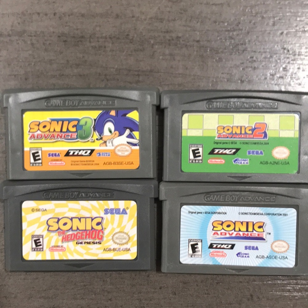 Sonic bundle gba